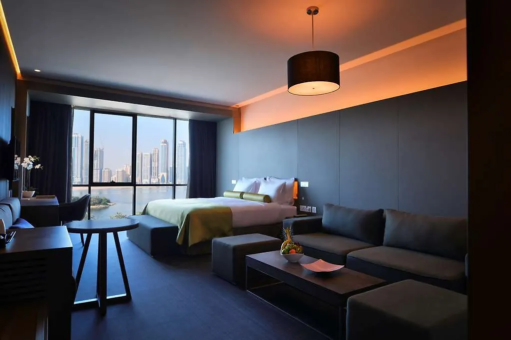 Hotel 72 Sharjah Waterfront 5*,